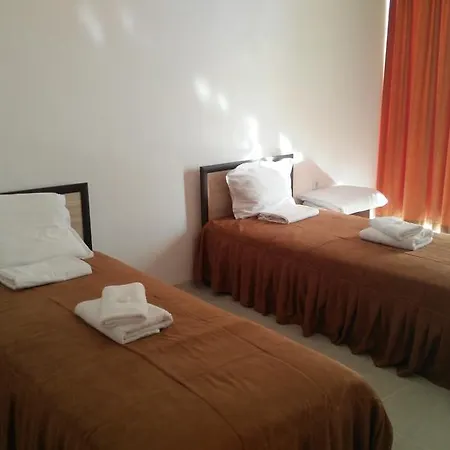Studio 3 In Reny *