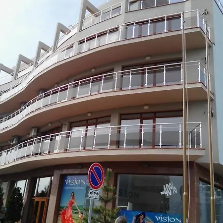 Apartment Studio 3 In Reny *