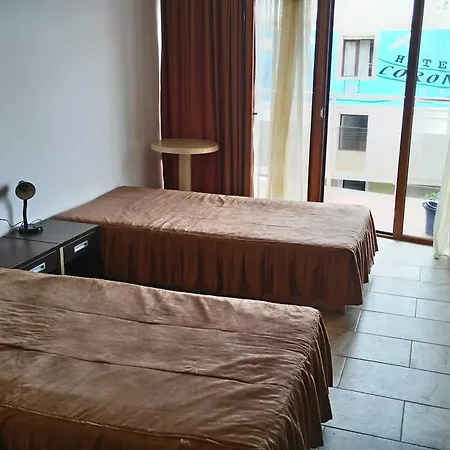 Studio 3 In Reny Apartment *