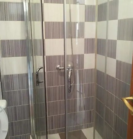 Apartment Studio 3 In Reny *
